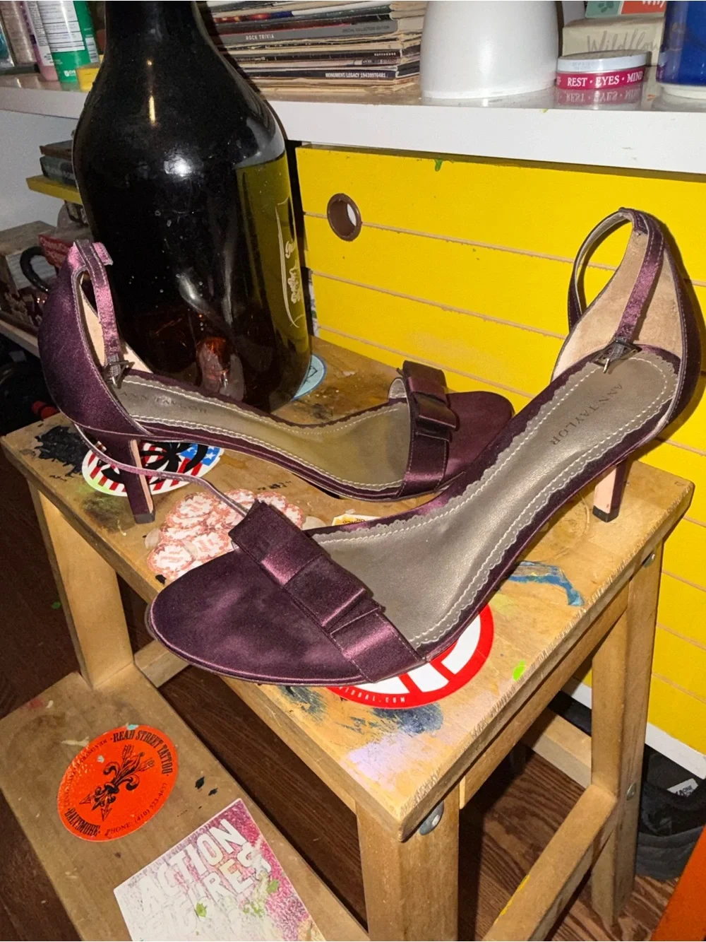 Ann Taylor satin ankle